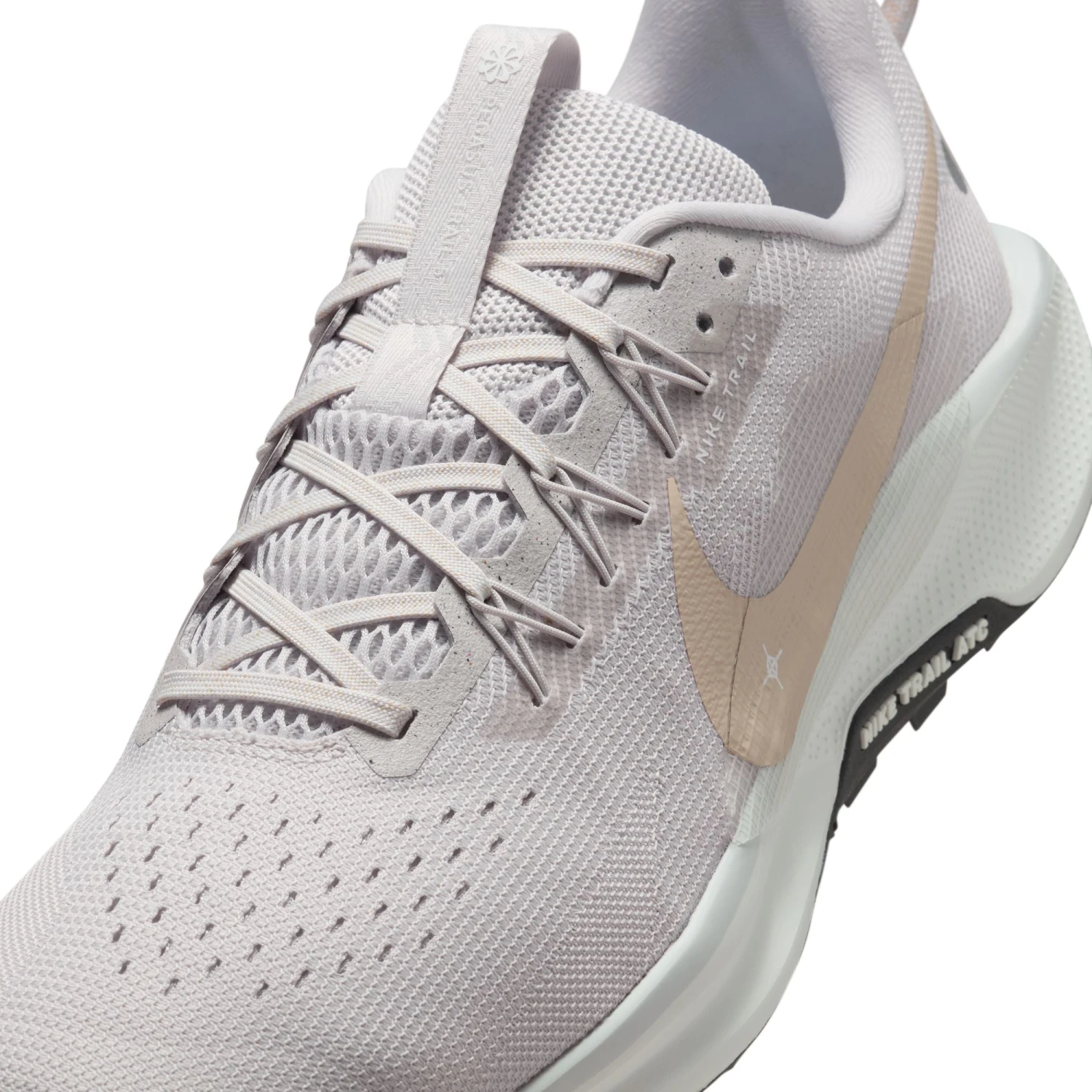Nike Men’s React Pegasus Trail 5 (008 - Vast Grey/Sanddrift-Summit White-Black) 4 Nike Men’s React Pegasus Trail 5 (008 - Vast Grey/Sanddrift-Summit White-Black) - Image 4