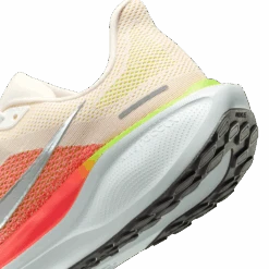 Nike Men's Pegasus 41 (100 - Summit White/Chrome-Bright Crimson) -Tcrunning Sale Store AURORA FD2722 100 PHSYD002 2000