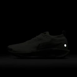 Nike Men’s React Pegasus Trail 5 GORE-TEX (102 - Summit White/Sequoia-Light Silver) -Tcrunning Sale Store AURORA FQ0908 102 PHSLH200 2000