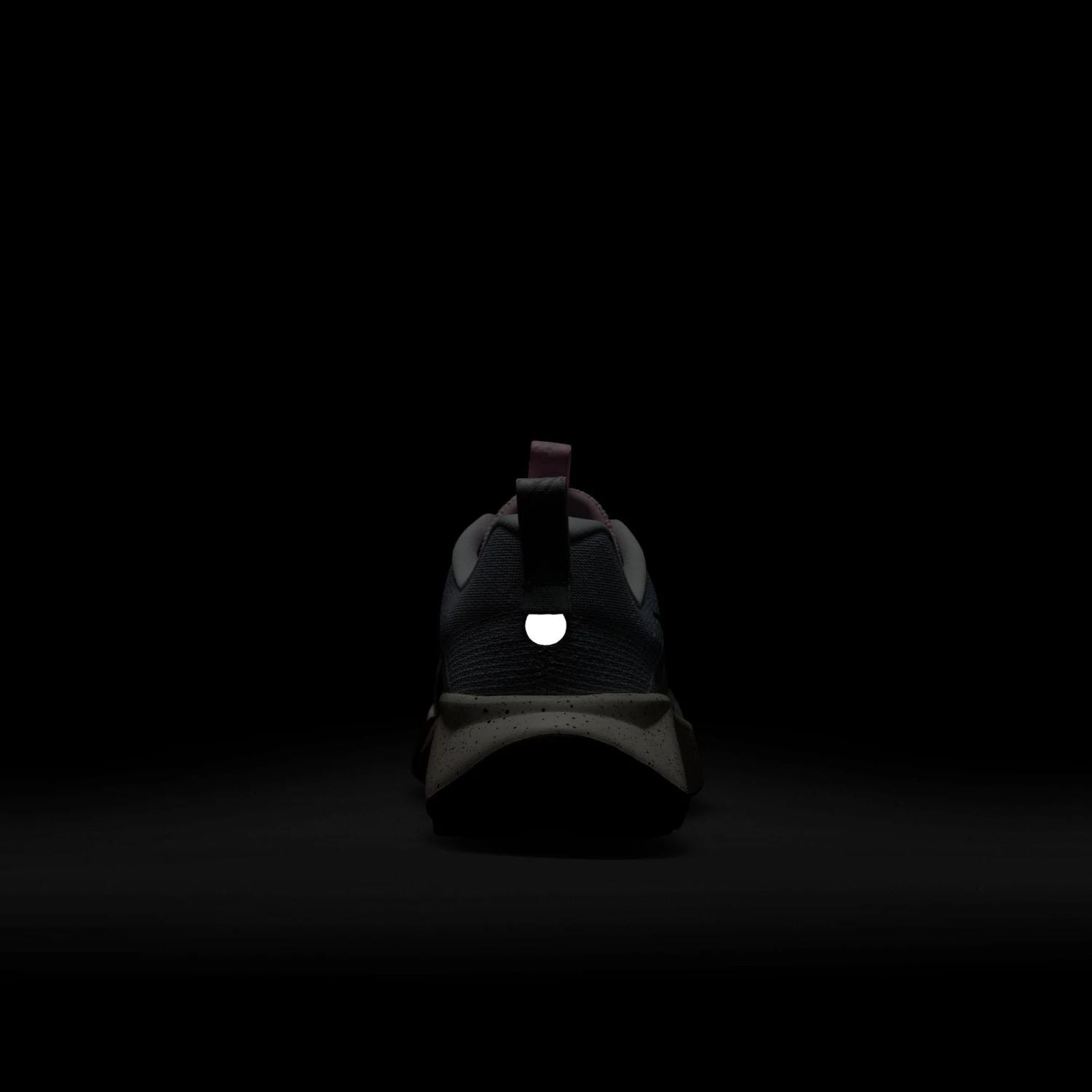 Nike Men’s Wildhorse 10 (004 - Pure Platinum/Armory Navy-Football Grey) 9 Nike Men’s Wildhorse 10 (004 - Pure Platinum/Armory Navy-Football Grey) - Image 9