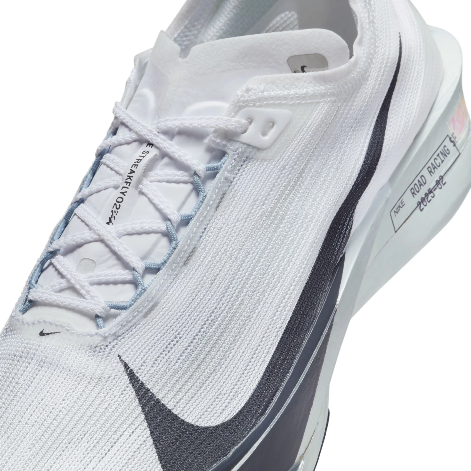 Nike Unisex Streakfly 2 (100 - White/Gridiron-Obsidian Mist) 4 Nike Unisex Streakfly 2 (100 - White/Gridiron-Obsidian Mist) - Image 4
