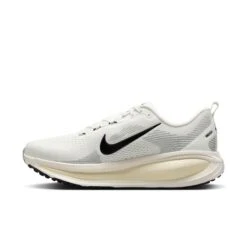 Nike Men's Vomero 18 (101 - Summit White/Black-Coconut Milk) -Tcrunning Sale Store AURORA HM6803 101 PHSLH001 2000