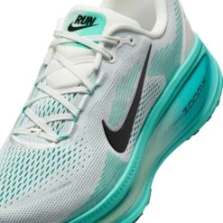 Nike Men's Vomero 18 (103 - Summit White/Dusty Cactus/Geode Teal/Black) -Tcrunning Sale Store AURORA HM6803 103 PHSYD001 2000