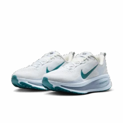 Nike Women's Vomero 18 (103 - Summit White/Geode Teal-Blue Tint) 9 Nike Women's Vomero 18 (103 - Summit White/Geode Teal-Blue Tint) -Tcrunning Sale Store AURORA HM6804 103 PHCFH001 2000