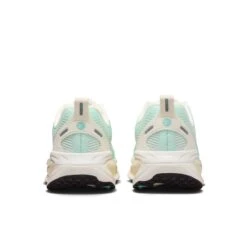 Nike Women's Vomero 18 (331 - Mint Foam/Bleached Turq-Sail-Topaz Gold) -Tcrunning Sale Store AURORA IH7349 331 PHCBH000 2000